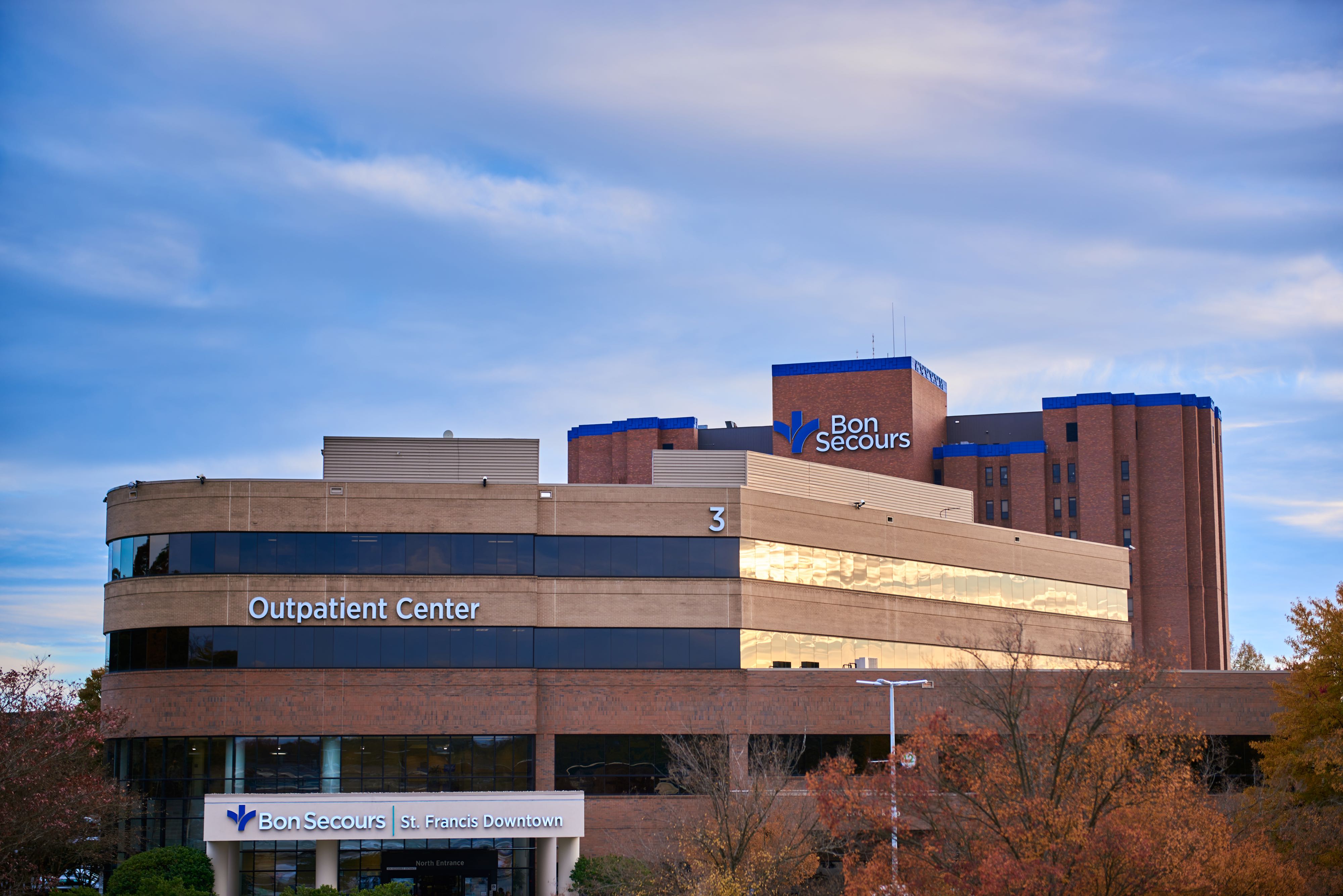 Bon Secours — St. Francis Downtown front entrance