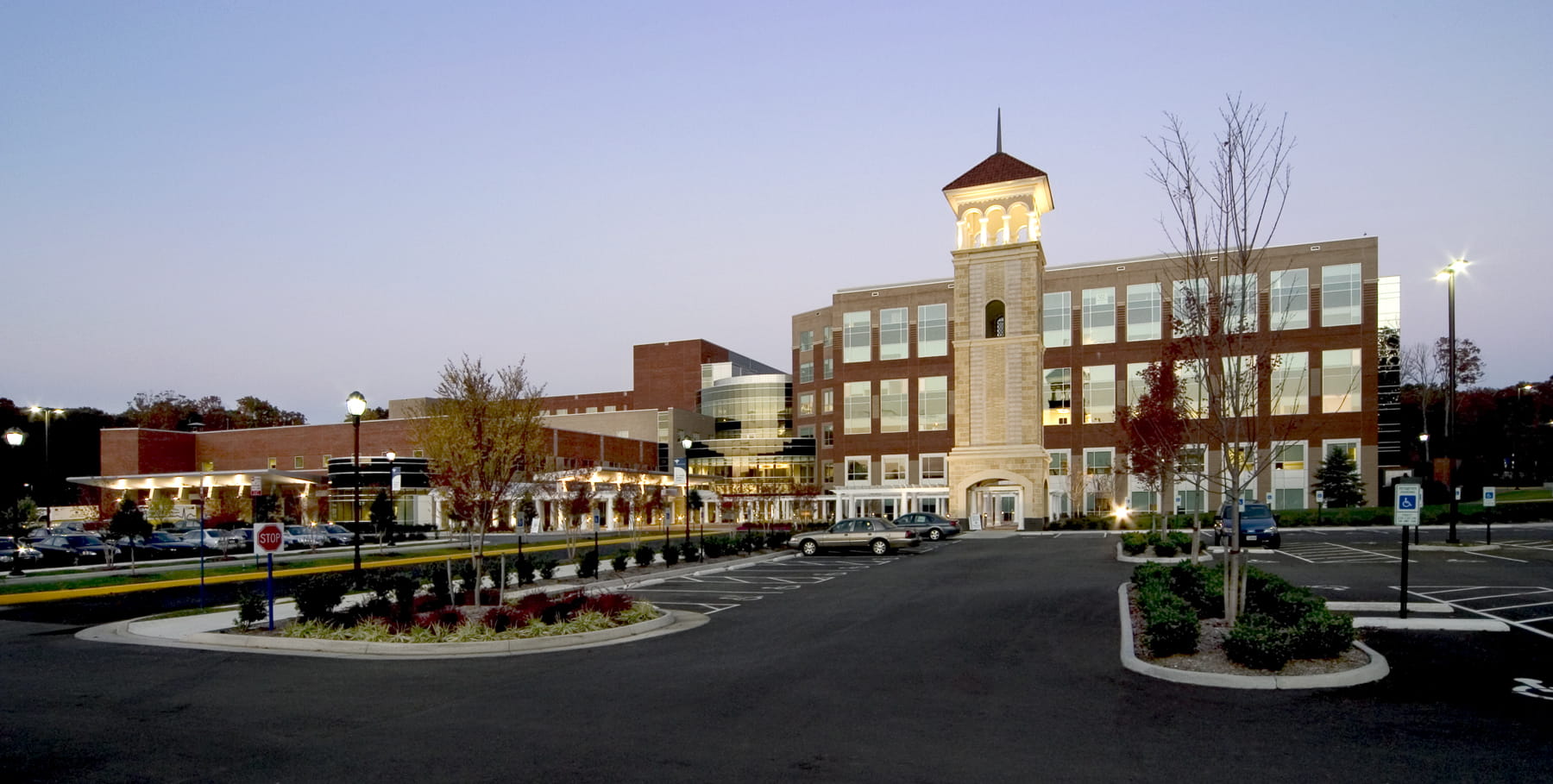 Photography of Bon Secours — St. Francis Medical Center. Photography by Timmons Group, Wingo Visual Arts